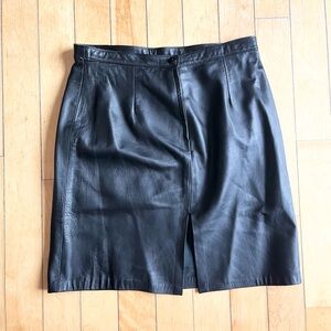 A&S Selections 90s Black Lambskin Leather Front Slip Skirt Size 13-14